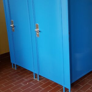 Toilettentrennwände aus asbesthaltigen Platten