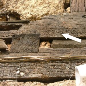 Würfelbruch an Holzfachwerk